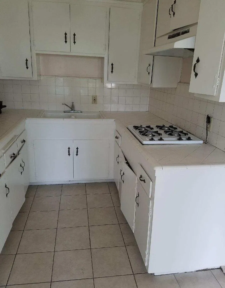 1 bed, 850 sqft, $1,550 — Photo 2