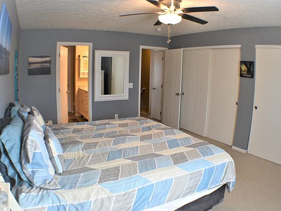 3rd image of 4707 Shalers Dr