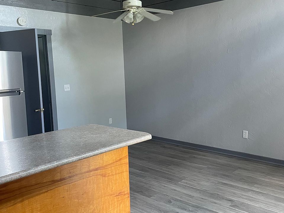 2nd image of 1348 Linda Ann Dr APT A