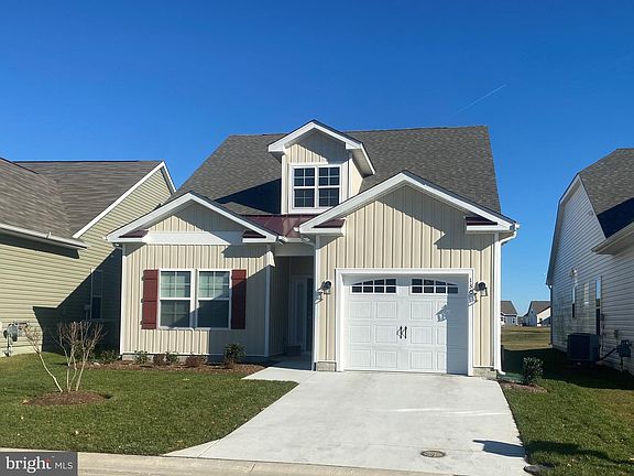 2nd image of 32 Stingray Harbor Dr #28