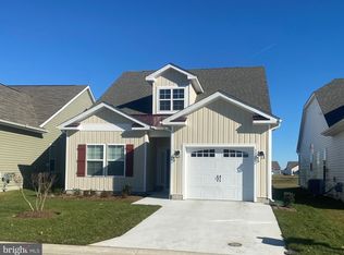 17 Stingray Harbor Dr #9, Ocean View, DE 19970