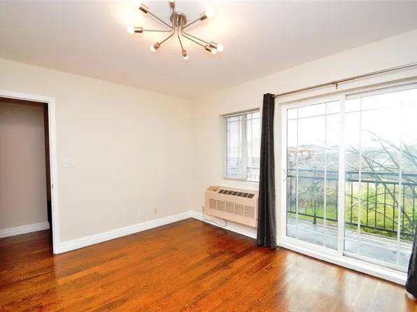 69-14 41st Avenue image 15 of 22