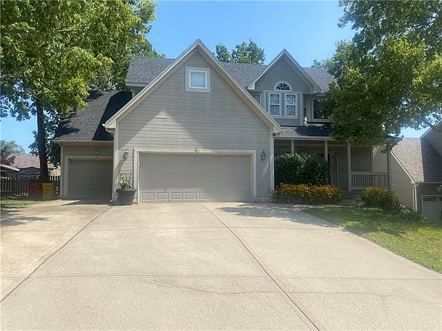 1st image of 18606 N Concord Cir