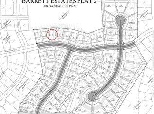 15217 Springbrook Trl, Urbandale, IA 50323