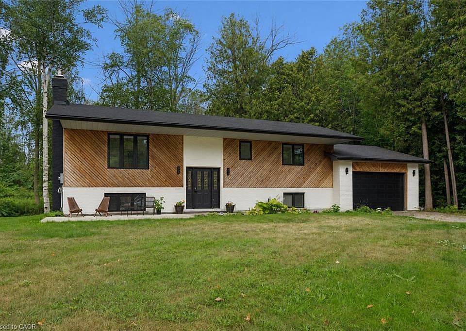1st image of 27 Dawson Dr