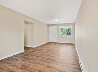 466 N Adair St APT 11, Cornelius, OR 97113