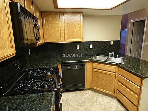 3rd image of 413 Tobler Dr