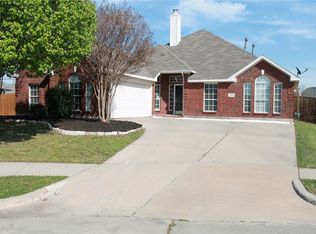 1008 Spring Tide Dr, Wylie, TX 75098