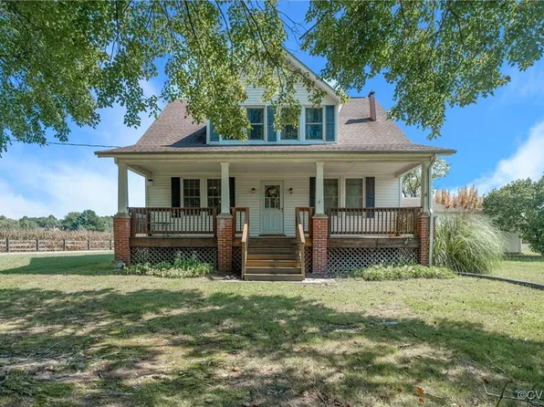 15471 Us Route 1 Hwy, Woodford, VA 22580