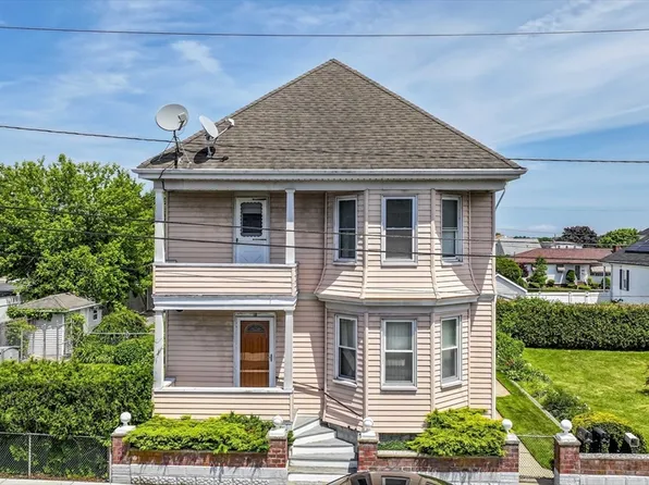 10 Sheridan St, Dartmouth, MA 02748