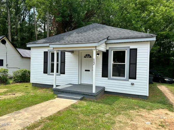 602 High St, Henderson, NC 27536