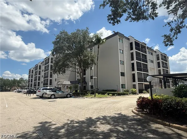 2121 Collier Ave APT 109, Fort Myers, FL 33901