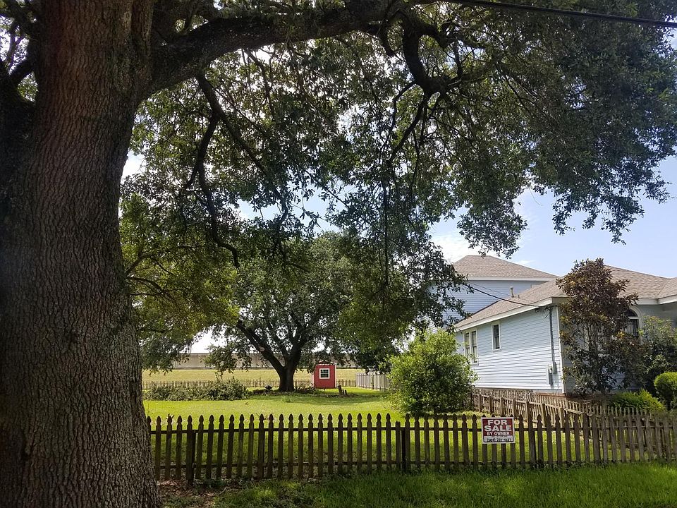 1st image of 6388 Bellaire Dr
