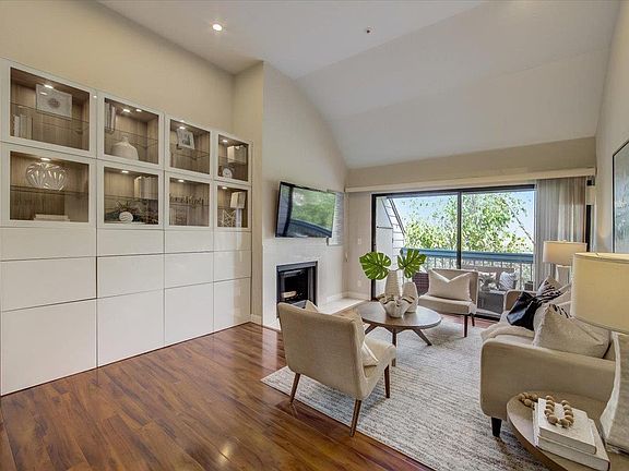 3rd image of 35 W 20th Ave APT 311