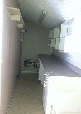 5th image of 402 5th Ave #104
