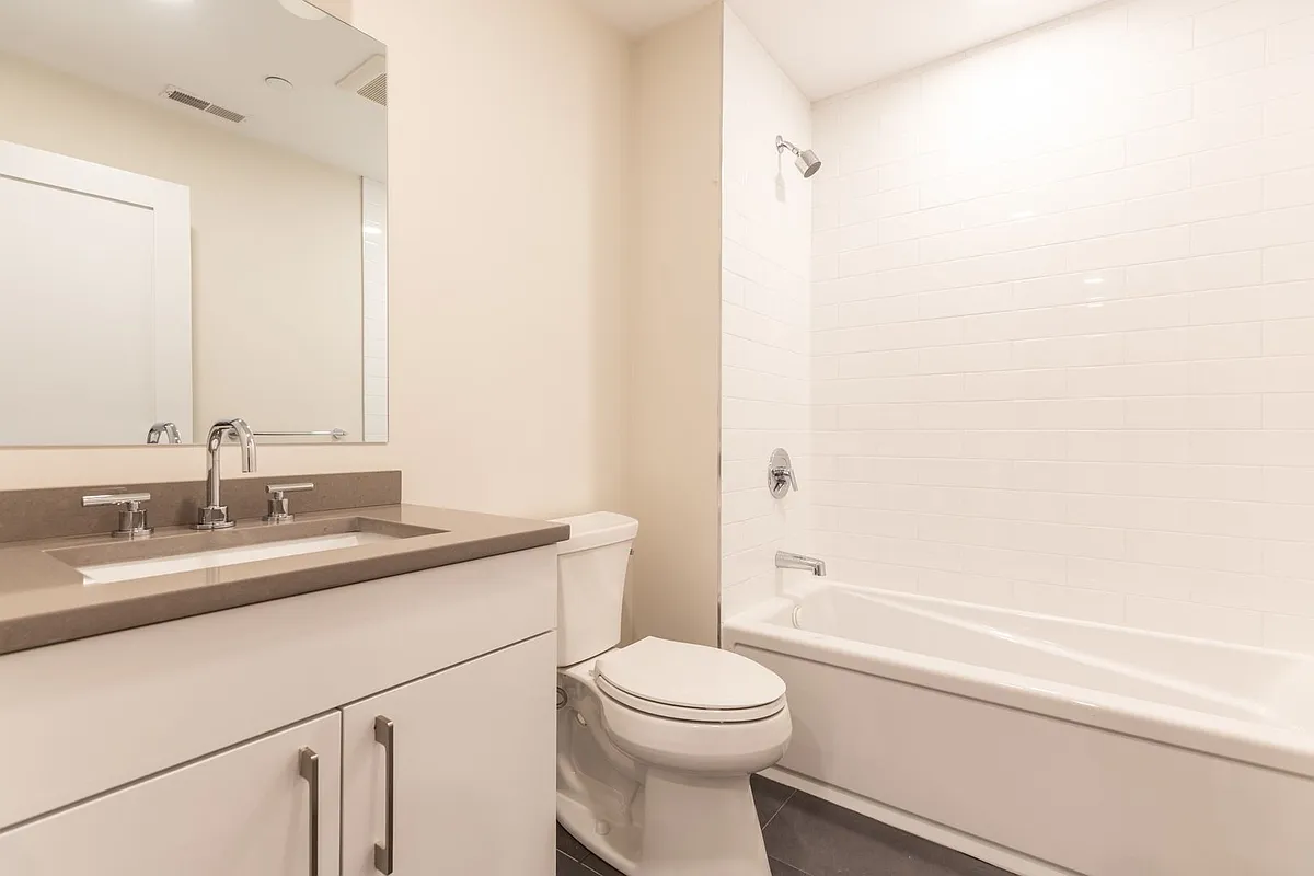 Building Photo - 1060 Tremont St #22