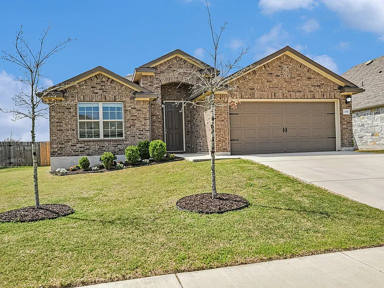 309 Chickasaw Ln — Photo 1