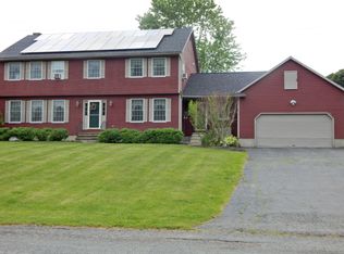 18 Juliana Dr, Pittsfield, MA 01201