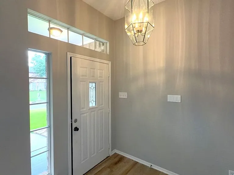 2106 Lexington Woods Dr — Photo 14