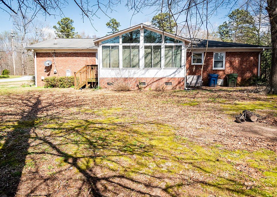 1615 Durst Ave E, Greenwood, SC 29649 | Zillow