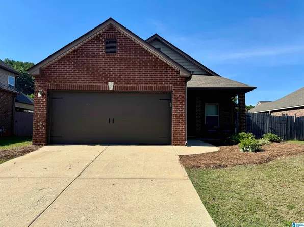 6708 Southern Trace Cir, Leeds, AL 35094