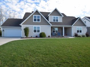 4398 N Bull Rush Dr, Appleton, WI 54913