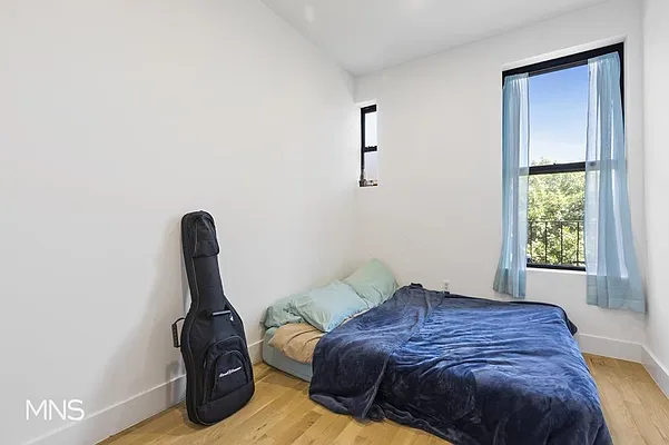 Rented by MNS | media 53