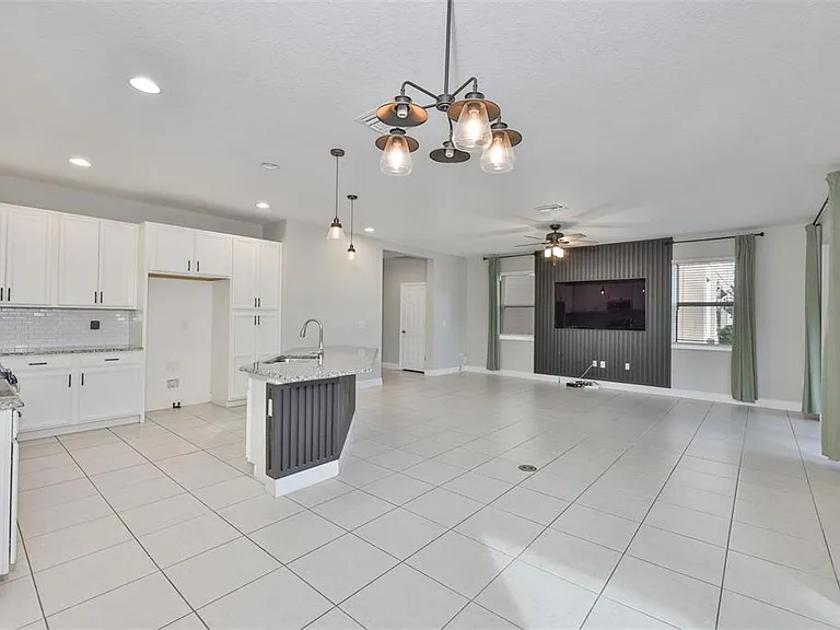 6207 Voyagers Pl — Photo 5
