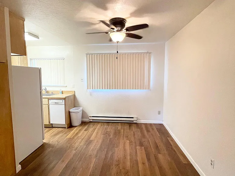 1812 Park Ave #2 — Photo 6