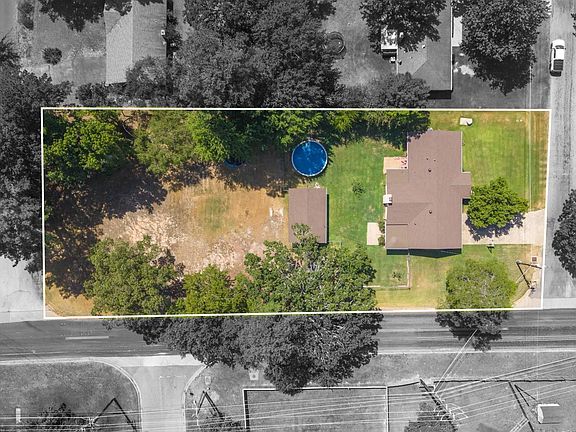 2nd image of 100 Heights Park Dr