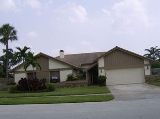 783 Camino Lakes Cir, Boca Raton, FL 33486