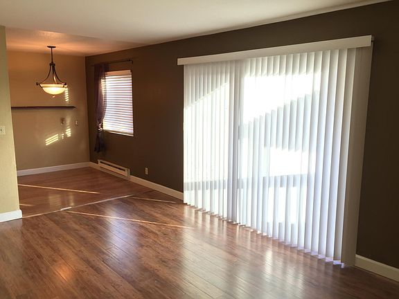 Sitting room and dining room