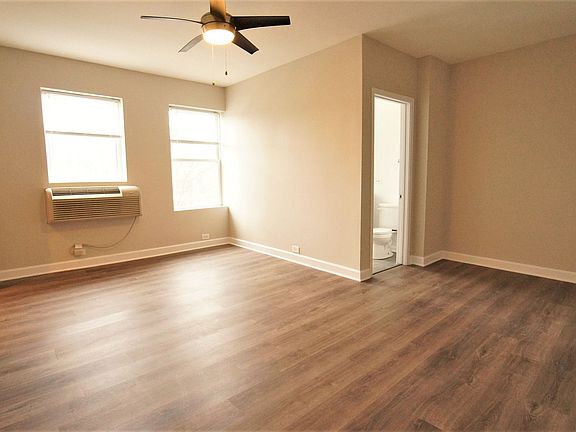5th image of 1627 N Humboldt Blvd #703