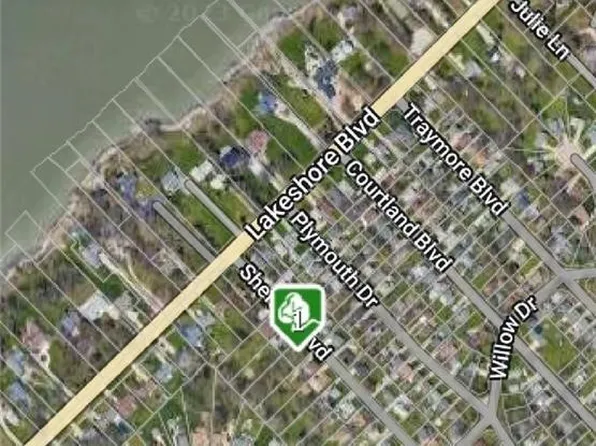 132 Shelton Blvd, Eastlake, OH 44095