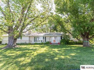 9403 S 204th St, Gretna, NE 68028