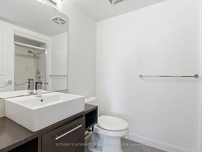 25 Town Centre Ct #3208 — Photo 17