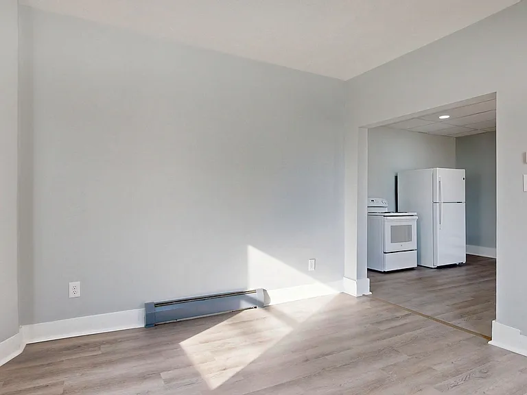 7 Island Ave #A — Photo 32