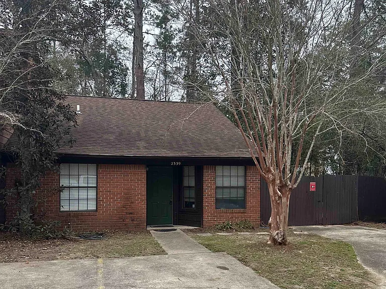 2339 Hartsfield Way — Photo 1