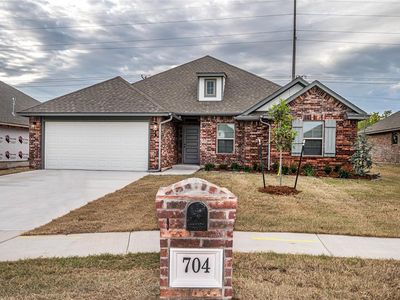 704 Black Mesa Ct, Yukon, OK, 73099