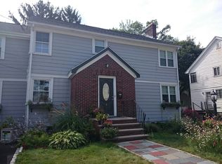 3 Courtney Rd, West Roxbury, MA 02132