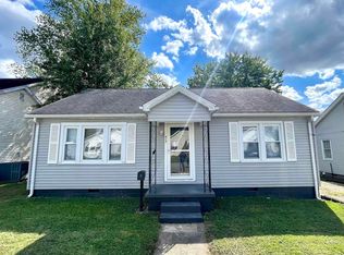 615 E Cherry St, Boonville, IN 47601