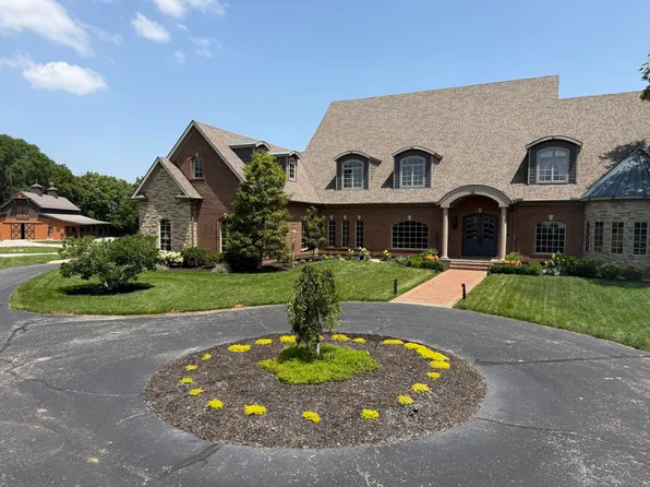 1261 Todds Sta, Lexington, KY 40509