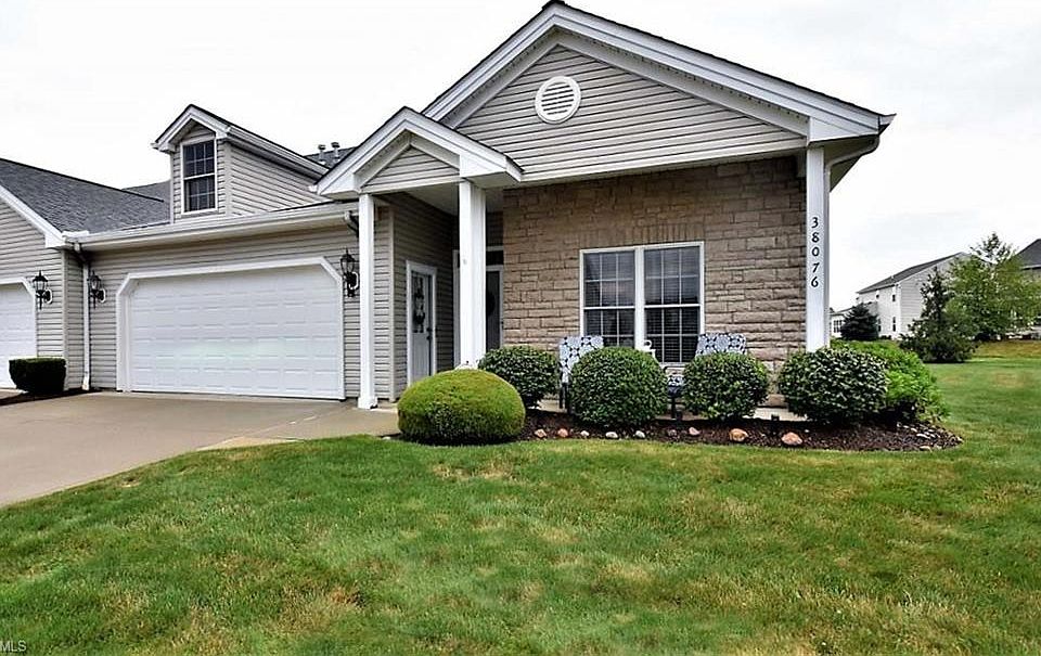 1st image of 38076 Cross Creek Dr #5