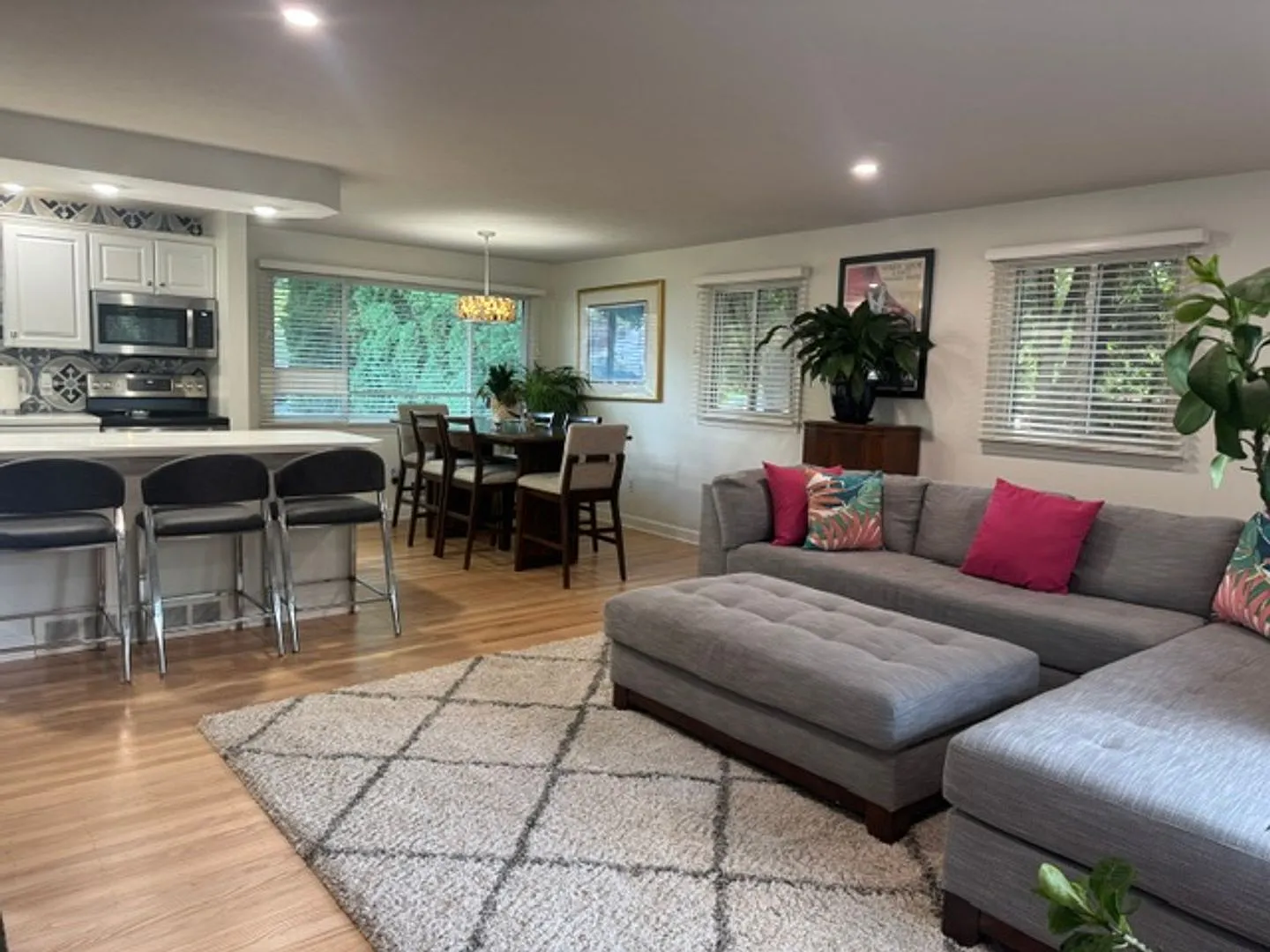 Amazing Single Family Home - Brighton Schools - Will not last — Photo 2