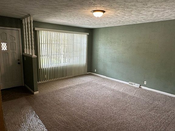 4th image of 2362 Georgetown Rd
