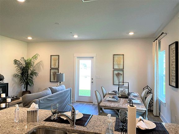 5th image of 9649 Nature Creek Blvd #9649