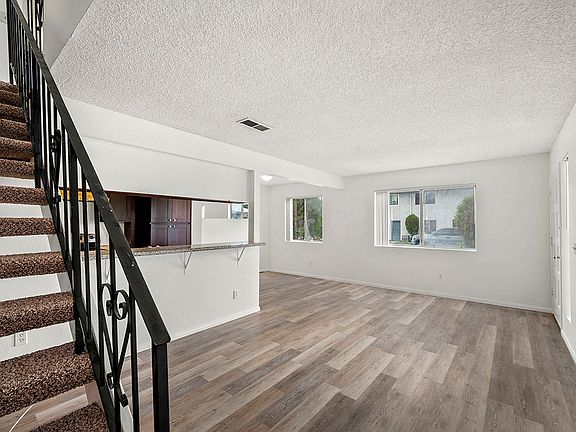 3rd image of 12143 Wintercrest Dr Unit 3