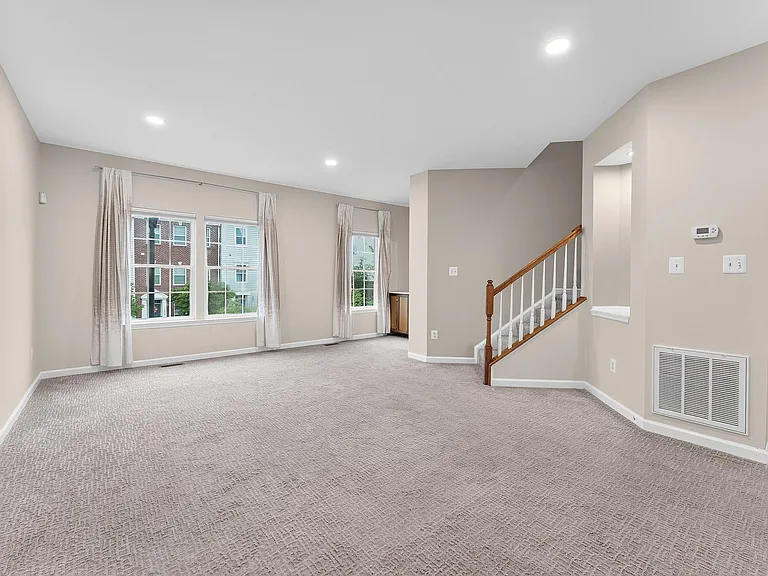 7015 Trek Way — Photo 11