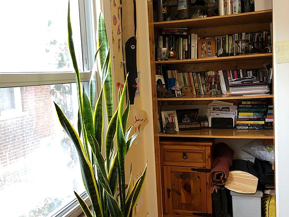 Bedroom turned office