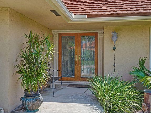 3rd image of 7 Marlwood Lane